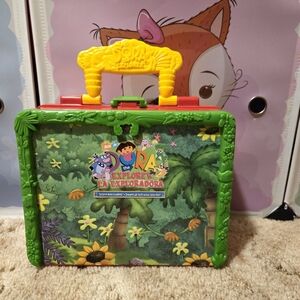 2002 Viacom Dora The Explorer Lunch Box